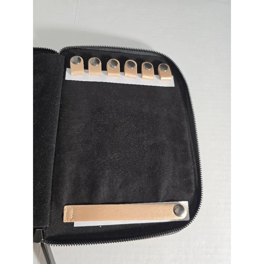 Halston‎ Gold Faux Leather Zip Around Jewelry Travel Organizer Case Pouch